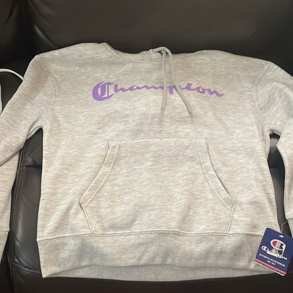 Women’s Champion Hooded Sweatshirt size Medium - Picture 12 of 13